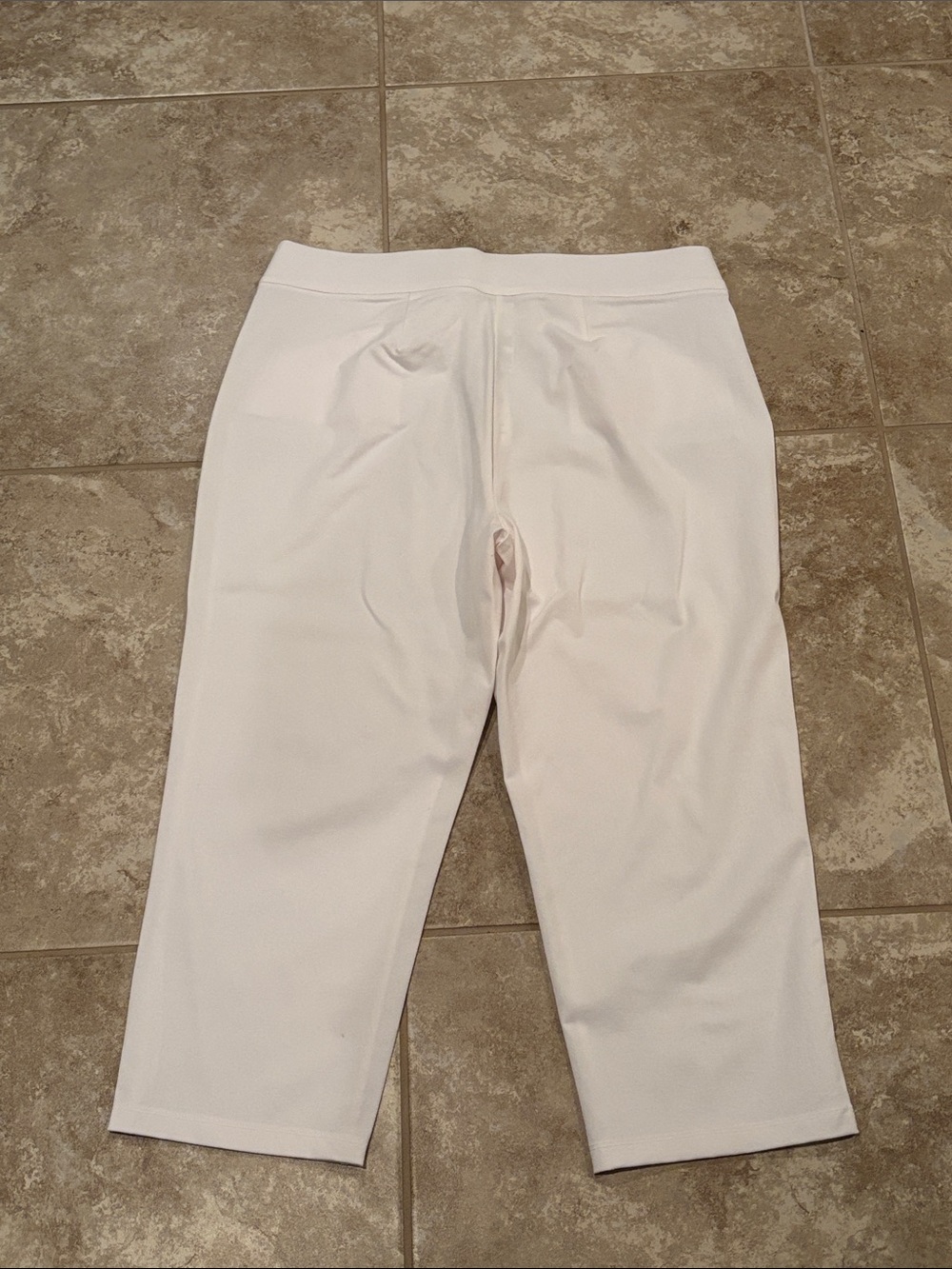 Chico's size 2 (US 12) Crepe Cropped Pants & cooler bag gift 🎁 - Picture 6 of 11